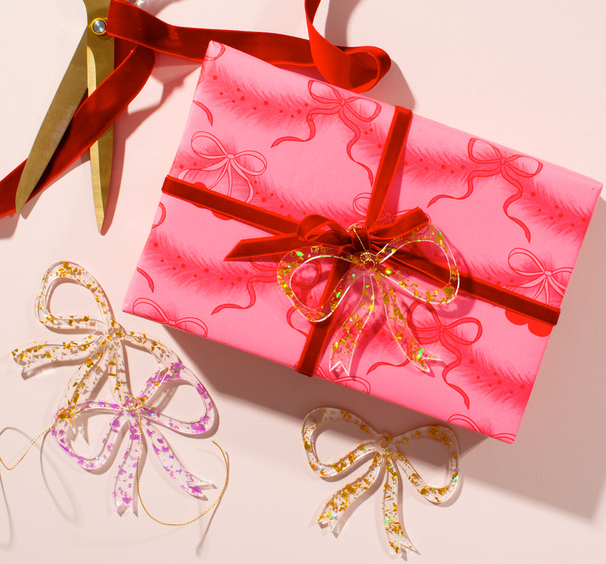 GLITTER BOW TAG